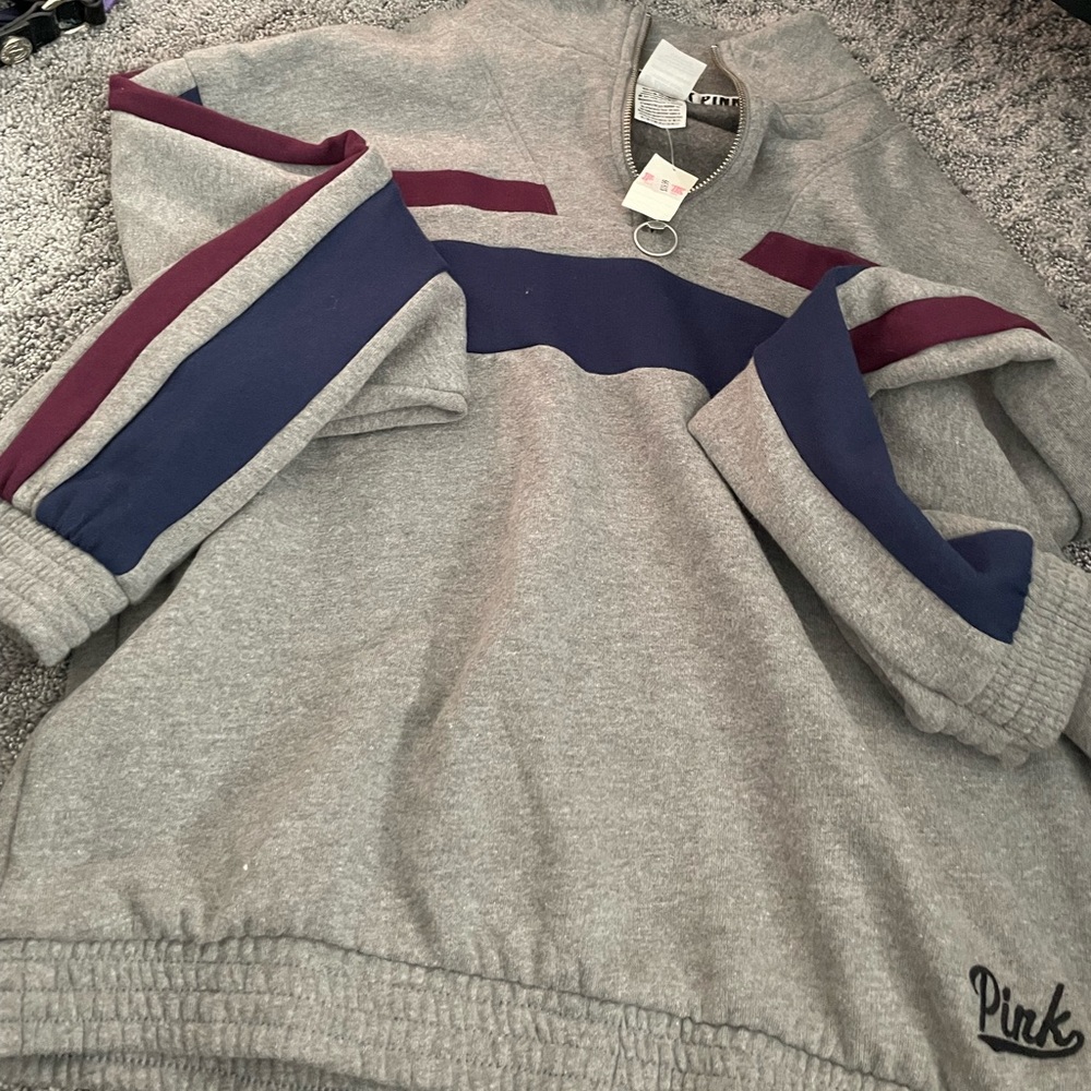 pink sweatshirt